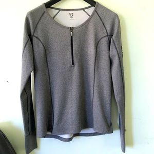 Noble Outfitter’s Quarter Zip Embellished Sleeve Top Sz Lg